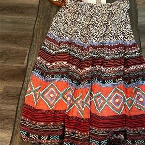 Vibrant A-Line Skirt with‎ Multicolor Patterns